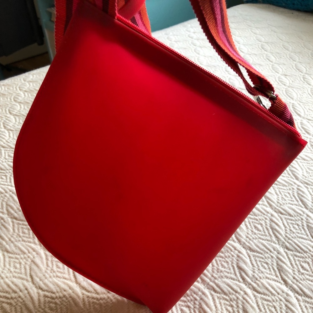 Red Purse - Picture 4 of 5